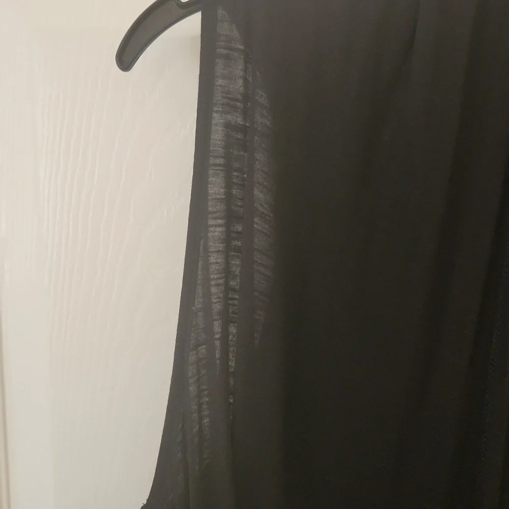 Apt. 9 lightweight short